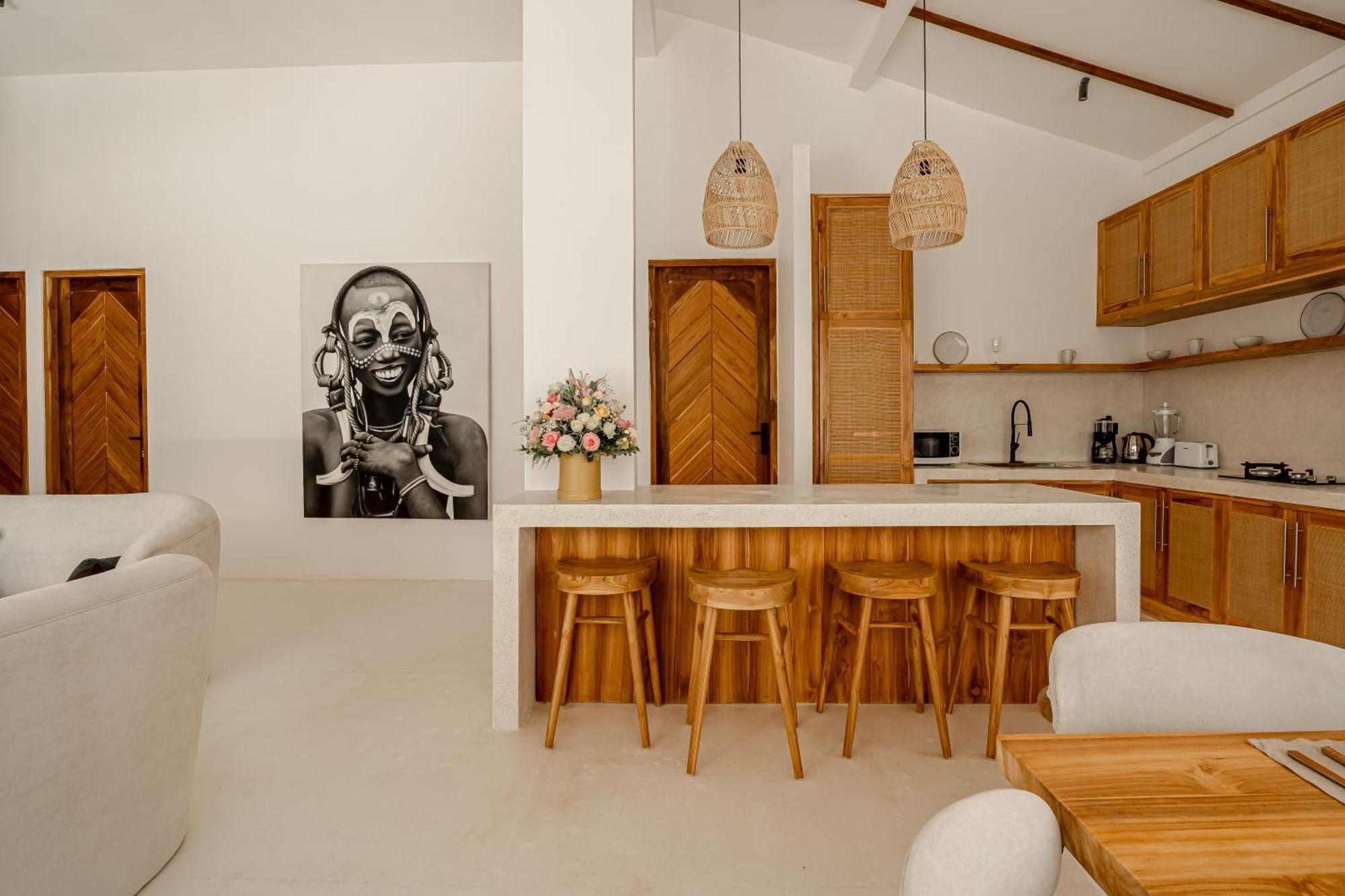 Udara By Evdekimi - Spacious 4br Pool With Lush Garden At Artistic Center Of Villa Ubud (Bali)